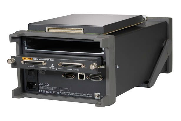 Fluke BT5300係(xi)列 高(gao)精(jīng)度電(dian)池測(ce)試儀