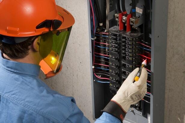 Fluke 2AC VoltAlert™ Electrical Tester